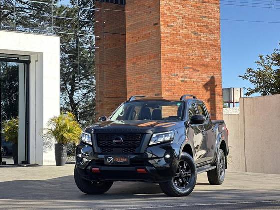 NISSAN FRONTIER 2.3 16V TURBO DIESEL PRO4X CD 4X4 AUTOMÁTICO NISSAN FRONTIER 2.3 16V TURBO DIESEL PRO4X CD 4X4 AUTOMÁTICO